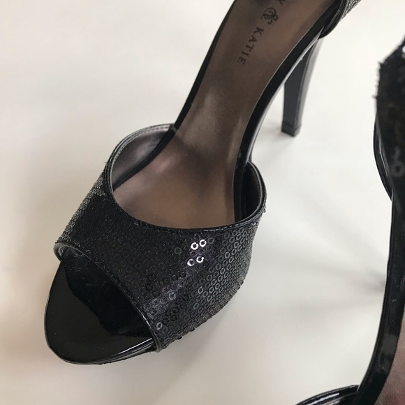 🌿KELLY & KATIE Black heels. Worn once! - Picture 7 of 7